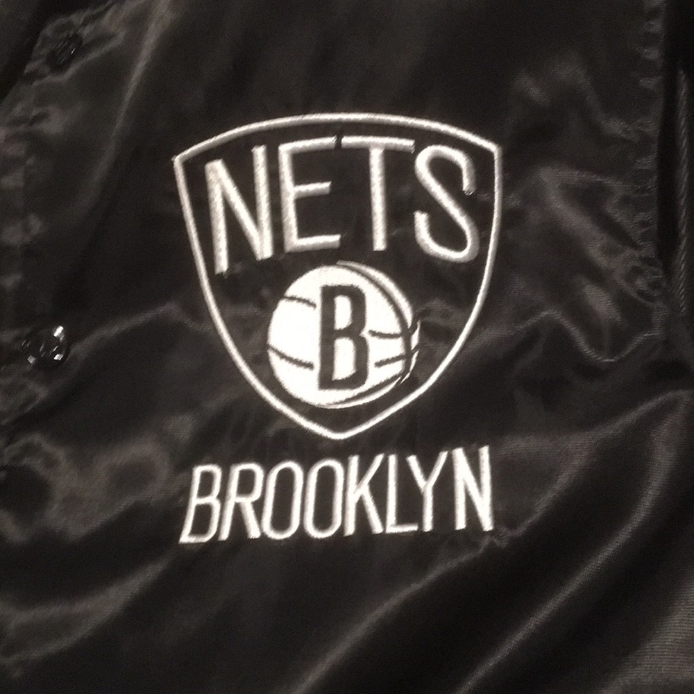 Brooklyn nets jacket - Picture 4 of 5